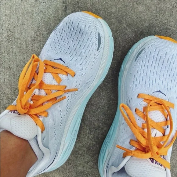 HOKA - Picture 6 of 11